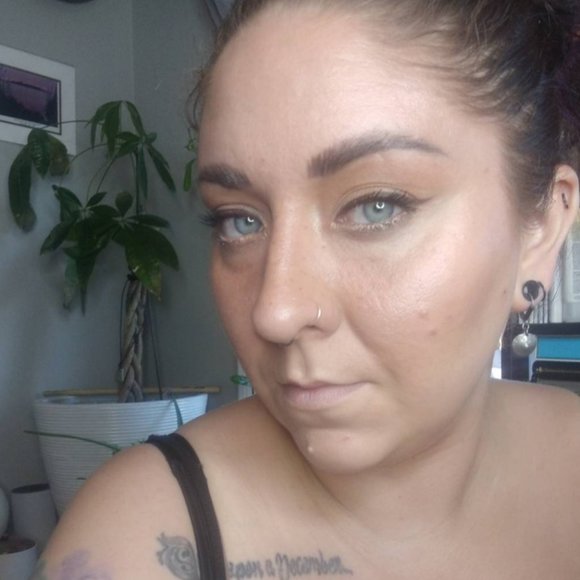 Meet your Posher, EmBam - Picture 1 of 1